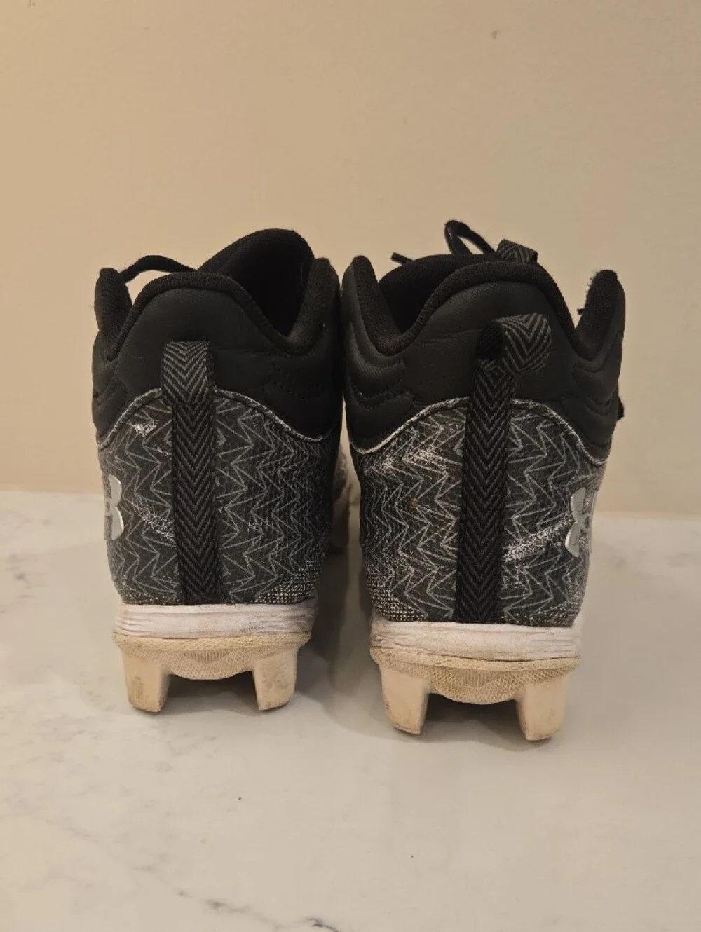 Under Armour Kid Football Cleats